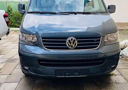 VW T5 Caravelle Volkswagen (25.000km)