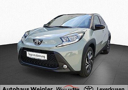 Toyota Aygo (X) gebraucht kaufen Toyota Aygo (X) Teamplayer 5-Gang 5-Türer
