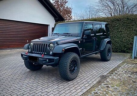 Jeep Wrangler 2.8l CRD Unlimited Rubicon Automati...