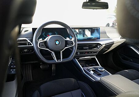 BMW 330i xDrive Tour M-Sport ACC AHK HiFi Navi ParkA