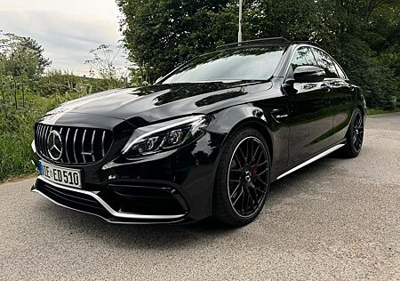 Mercedes-Benz C 63 AMG C 63 S AMG