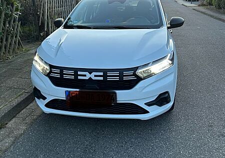 Dacia Sandero SCe 65 Essential Essential