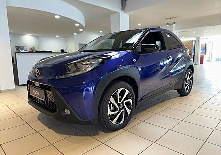 Toyota Aygo (X) Team D (Kamera, Apple Carplay)