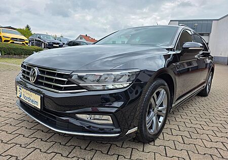 VW Passat Variant Volkswagen 2.0 TDI 4Motion R-Line/Leder/ACC