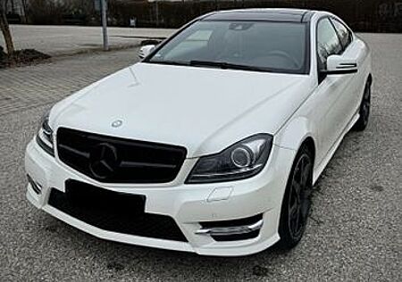Mercedes-Benz C 350 , V6 Sauger mit AMG PAKET