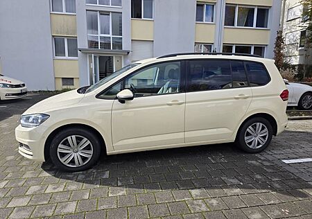 VW Touran Volkswagen 2.0 TDI SCR 85kW DSG Taxi