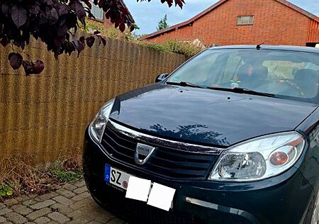 Dacia Sandero 1.6 MPI Lauréate Lauréate