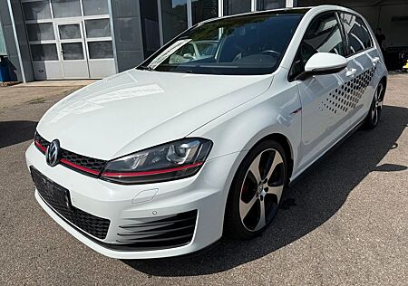 VW Golf Volkswagen VII Lim. GTI BMT *Leder*Pano*Navi*