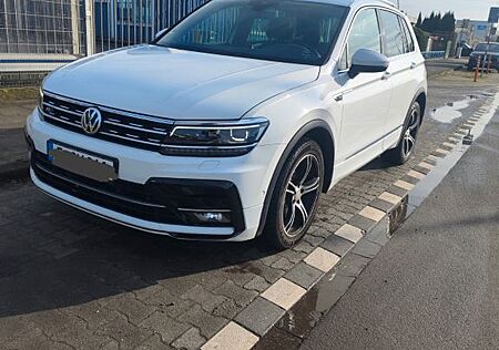 VW Tiguan Volkswagen 2.0 TDI SCR 140kW DSG BMT 4MOT R -LINE