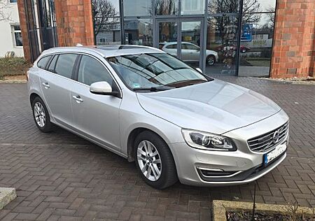 Volvo V60 D4 Geartronic Summum