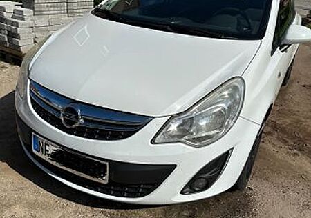 Opel Corsa 1.4 Color Edition Color Edition