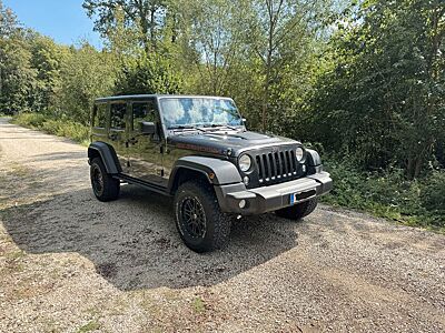 Jeep Wrangler JK Rubicon Recon 3.6L V6