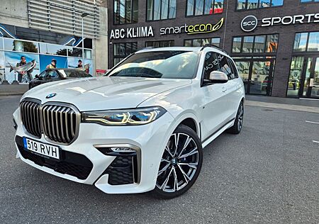 BMW X7 M50 M50D/Lazer/360°/H&K/PANO/7Sit/SoftCl/22