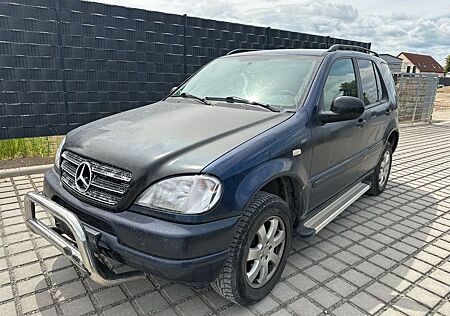 Mercedes-Benz ML 320 KLIMA/LEDER/AUTOMATIK