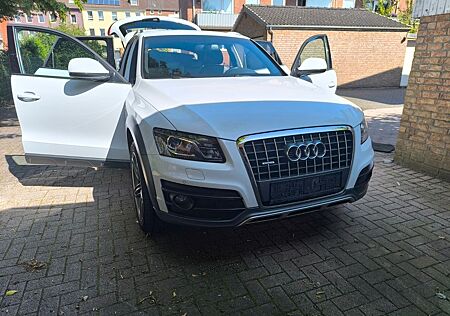 Audi Q5 2.0 TDI S tronic quattro -
