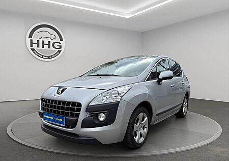 Peugeot 3008 1,6 HDi FAP 110 +AHK+Panorama+Ganzjahresrei