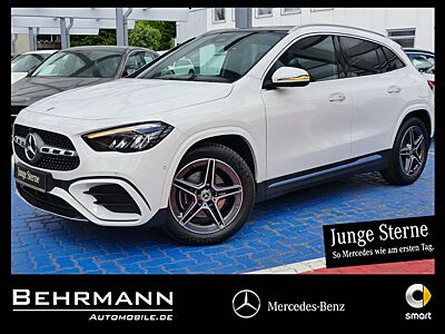 Mercedes-Benz GLA 200 AMG +Panorama+Distronic+Ambiente+360 Kam
