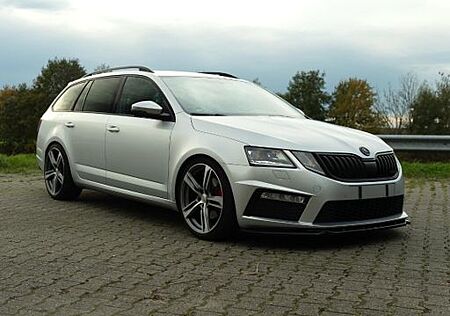 Skoda Octavia 2.0 TDI RS DSG AHK Apple CarPlay