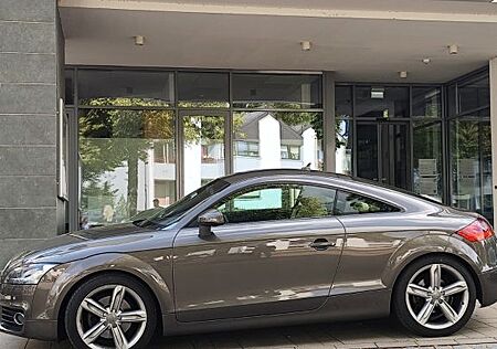 Audi TT Coupe 2.0 TFSI S tronic quattro -