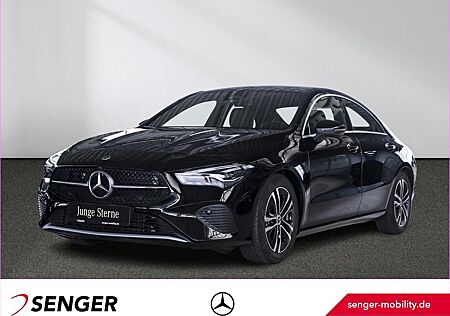 Mercedes-Benz CLA 200 Rückfahrkamera Sitzheizung Ambiente LED