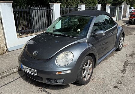 VW New Beetle Volkswagen 1.6 Cabriolet -