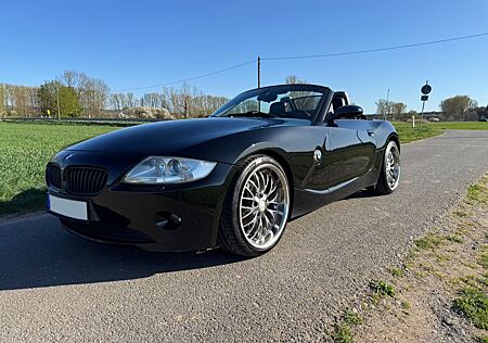 BMW Z4 3.0i - M-Fahrwerk, Bastuck Sportauspuff