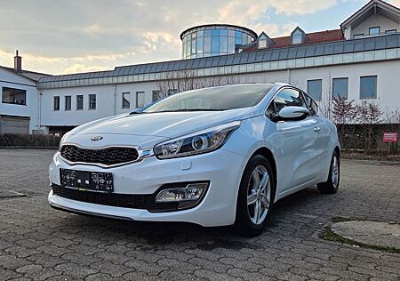 Kia Cee'd / Ceed 1. Hand Parkpilot