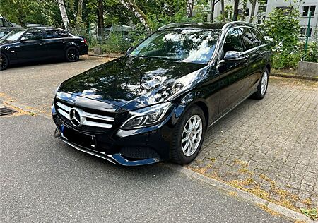 Mercedes-Benz C 200 d T AVANTGARDE Autom.