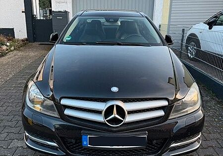 Mercedes-Benz C 180 BlueEFFICIENCY Coupé -