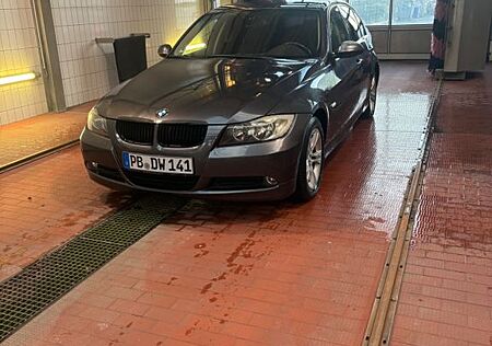 BMW 318d -