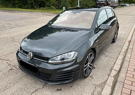 VW Golf Volkswagen VII GTD 2.0 TDI DSG BMT