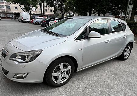 Opel Astra 1.6 Sport Automatik Sport