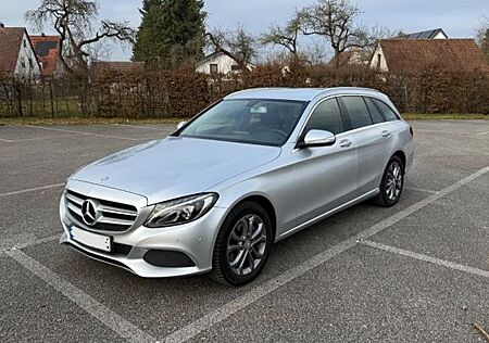 Mercedes-Benz C 200 4MATIC T AVANTGARDE Autom. AVANTGARDE