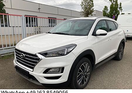 Hyundai Tucson 1.6 CRDI/Aut./Navi/Ahk/Kamera/