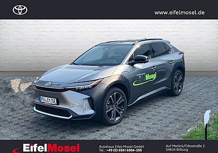 Toyota bZ4X Lounge abnehmbare AHK