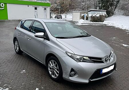 Toyota Auris 1Hand Garantie TÜV