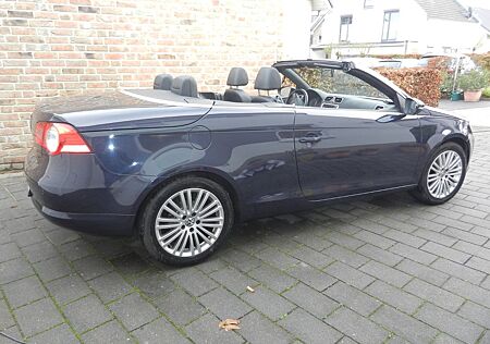 VW Eos Volkswagen , Cabrio Garagenwagen, wenige Kilometer