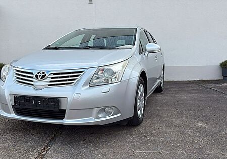Toyota Avensis Combi Sol 1.6 Valvematic