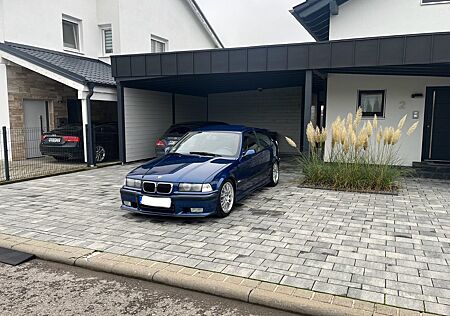 BMW 323i Coupe Sport Edition Sport Edition