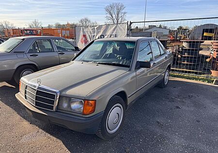 Mercedes-Benz 190 E