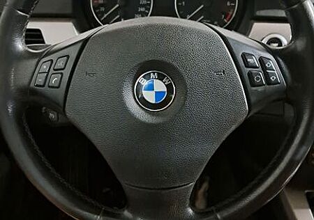 BMW 318i touring -