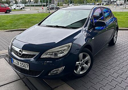 Opel Astra ST 1.7 CDTI eco 150 J. 81 S/S 105...