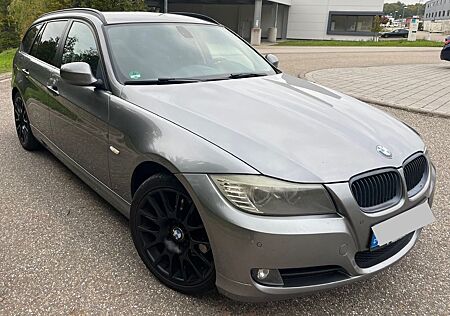 BMW 320d Touring - AHK/Standheizung/8fach bereift