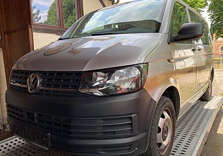 VW T6 Transporter Volkswagen Bus 2.0 TDI 4Motion DSG