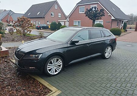 Skoda Superb 2.0 TDI SCR 140kW DSG Style Combi Style