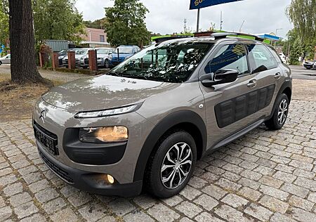 Citroën C4 Cactus PureTech 82 Shine 1. Hand-67.000 KM!!