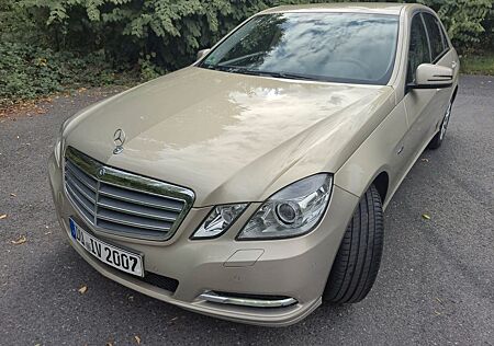 Mercedes-Benz E 200 CDI BlueEFFICIENCY -
