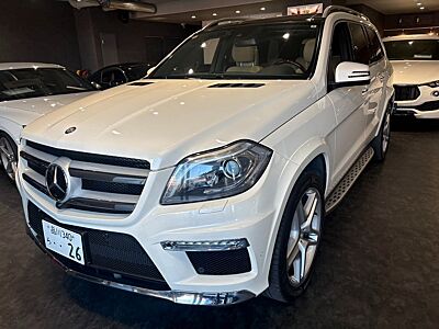 Mercedes-Benz GL550 4MATIC AMG