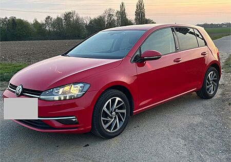 VW Golf Volkswagen 1.0 TSI Sound Facelift