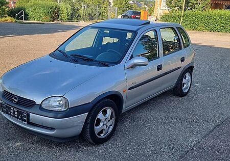 Opel Corsa 1.2 16V Edition 2000 1.Hand 81000 TÜV Neu